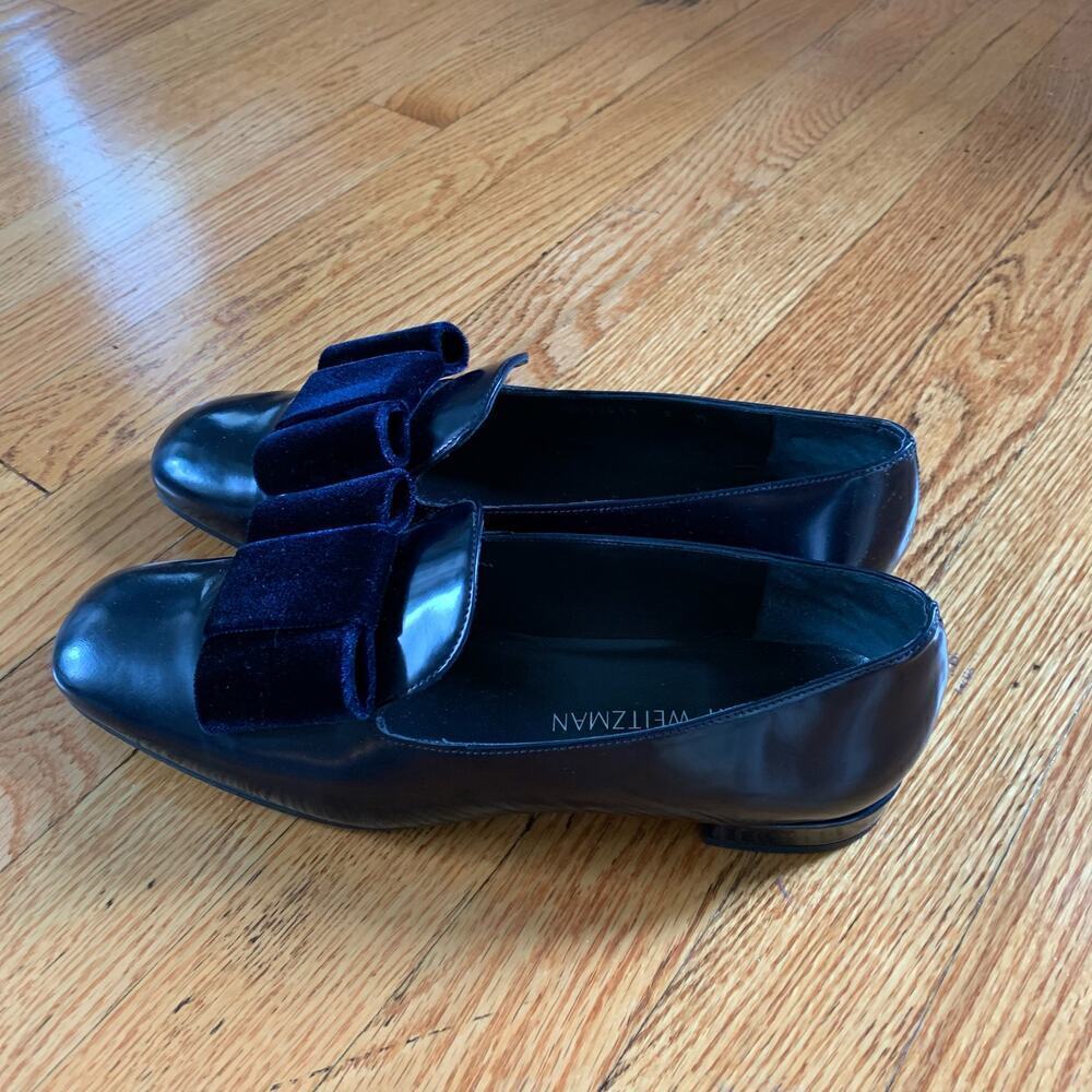 Stuart Weitzman Pantent Leather Bow Loafer Size 8 - Picture 3 of 4